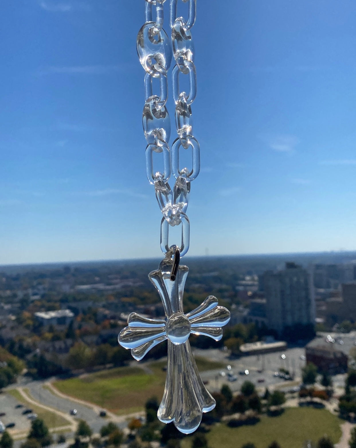 Charmbox Men acrylic chain with cross pendant necklace