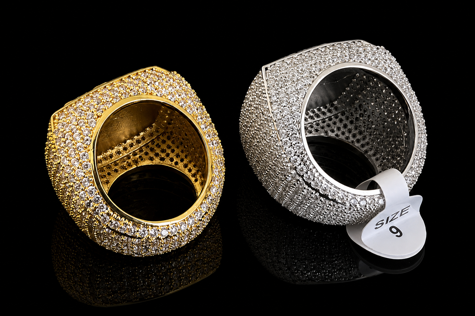 Custom picture ring worn on hand by Charmbox Men
