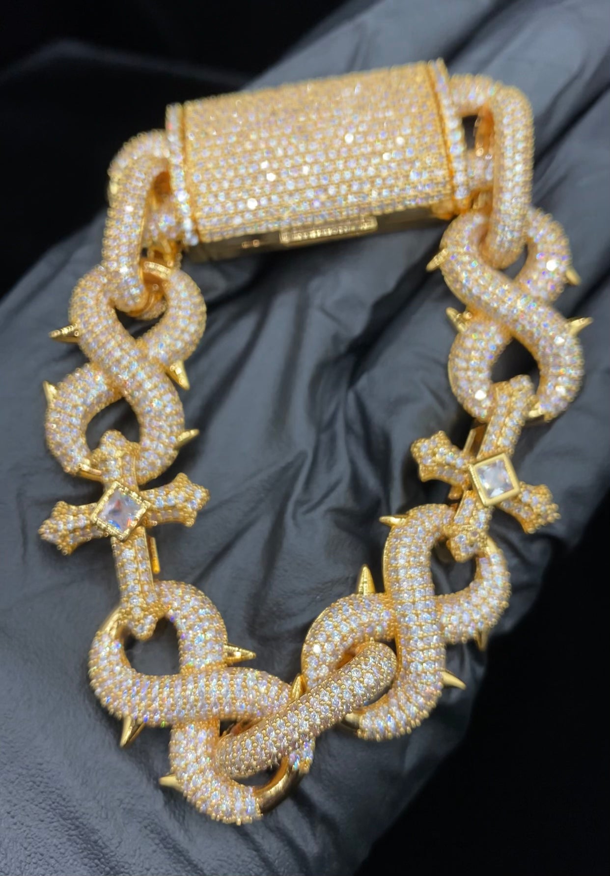 Charmbox Men infinity cross bracelet gold plated cubic zirconia
