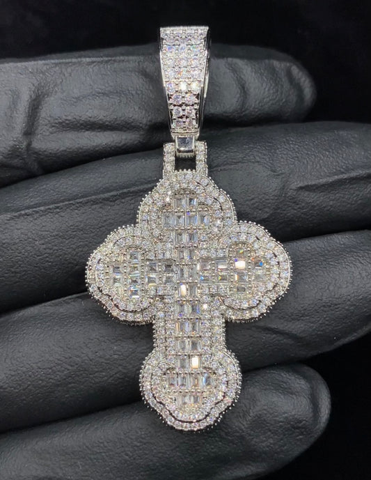 Charmbox Men baguette cross pendant gold plated cubic zirconia