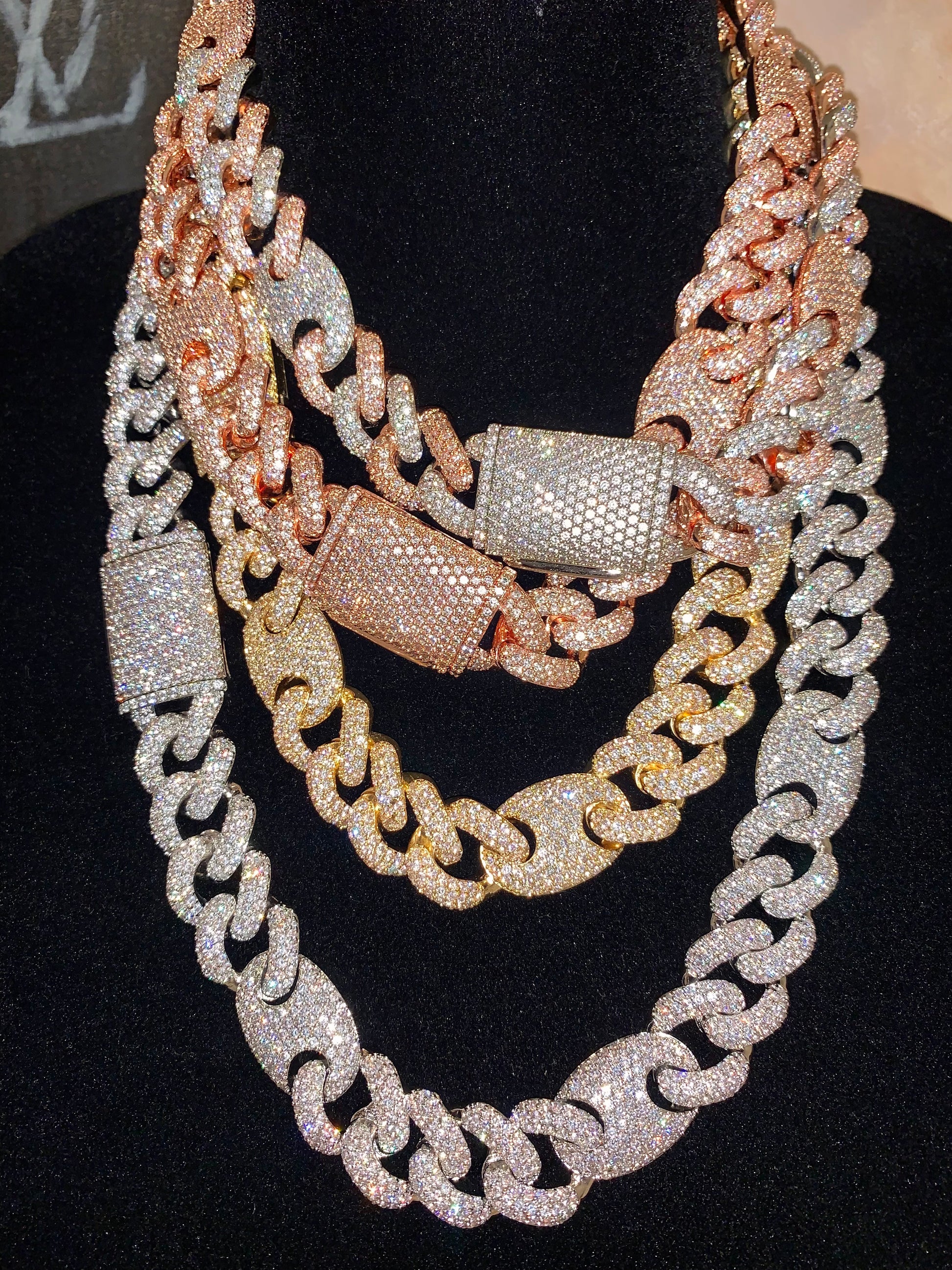 18mm GG Cuban chain worn by model, Charmbox Men mens jewelry