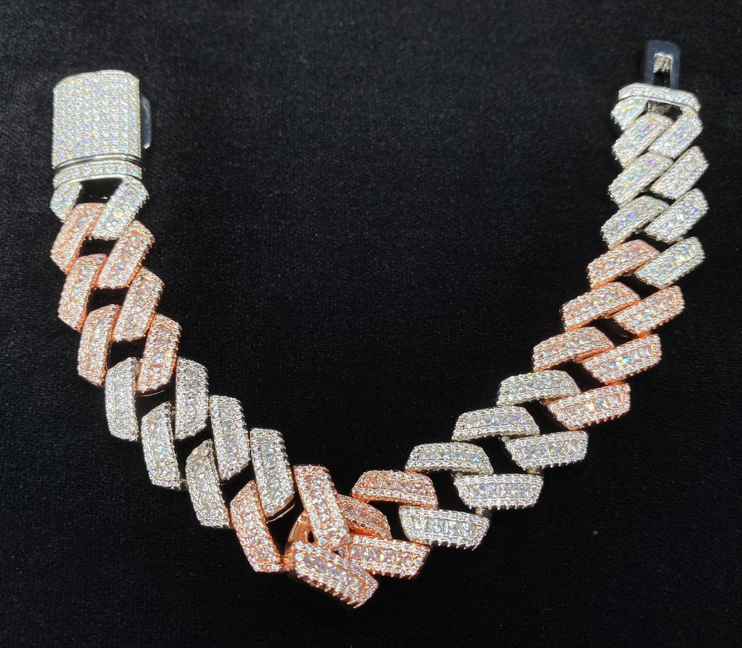 Flossy Baguette Cuban Bracelet
