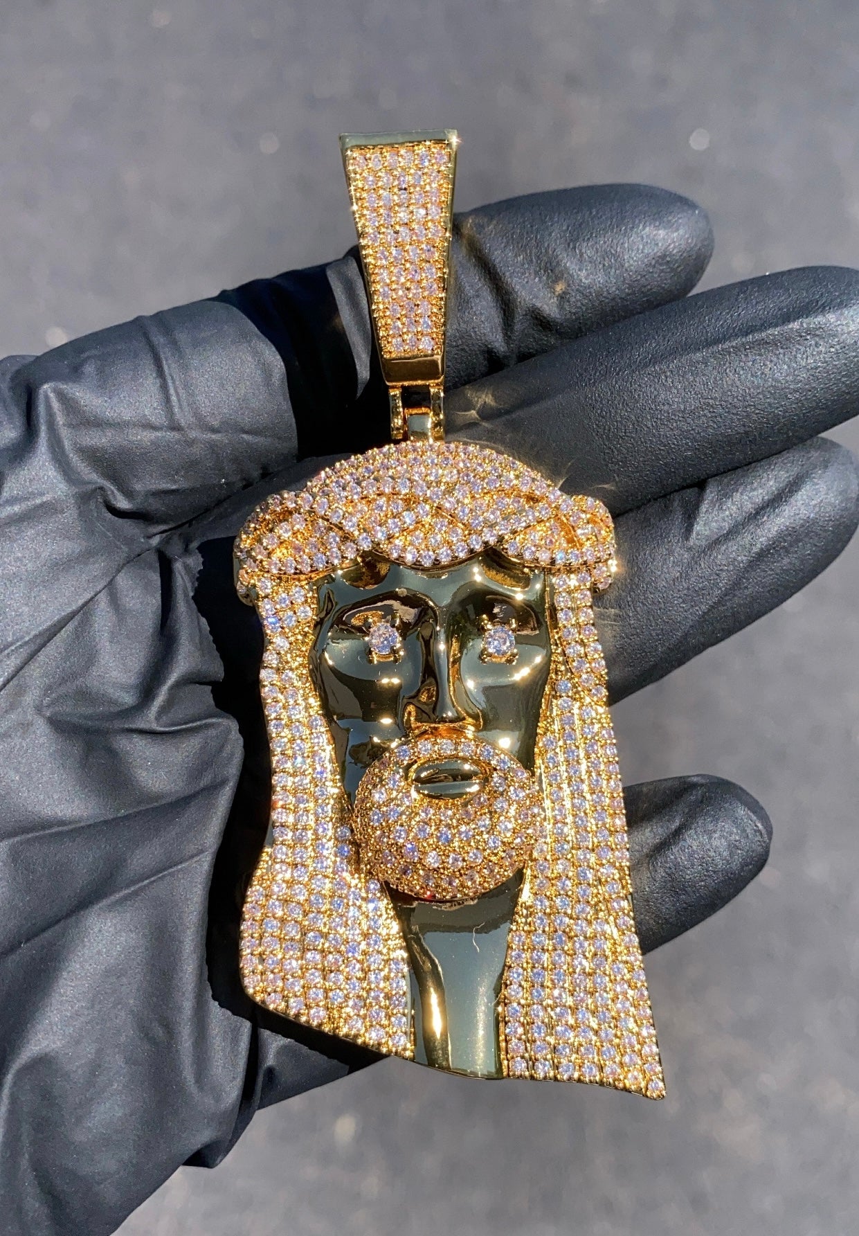 Iced out Jesus pendant silver plated with 14mm Cuban chain