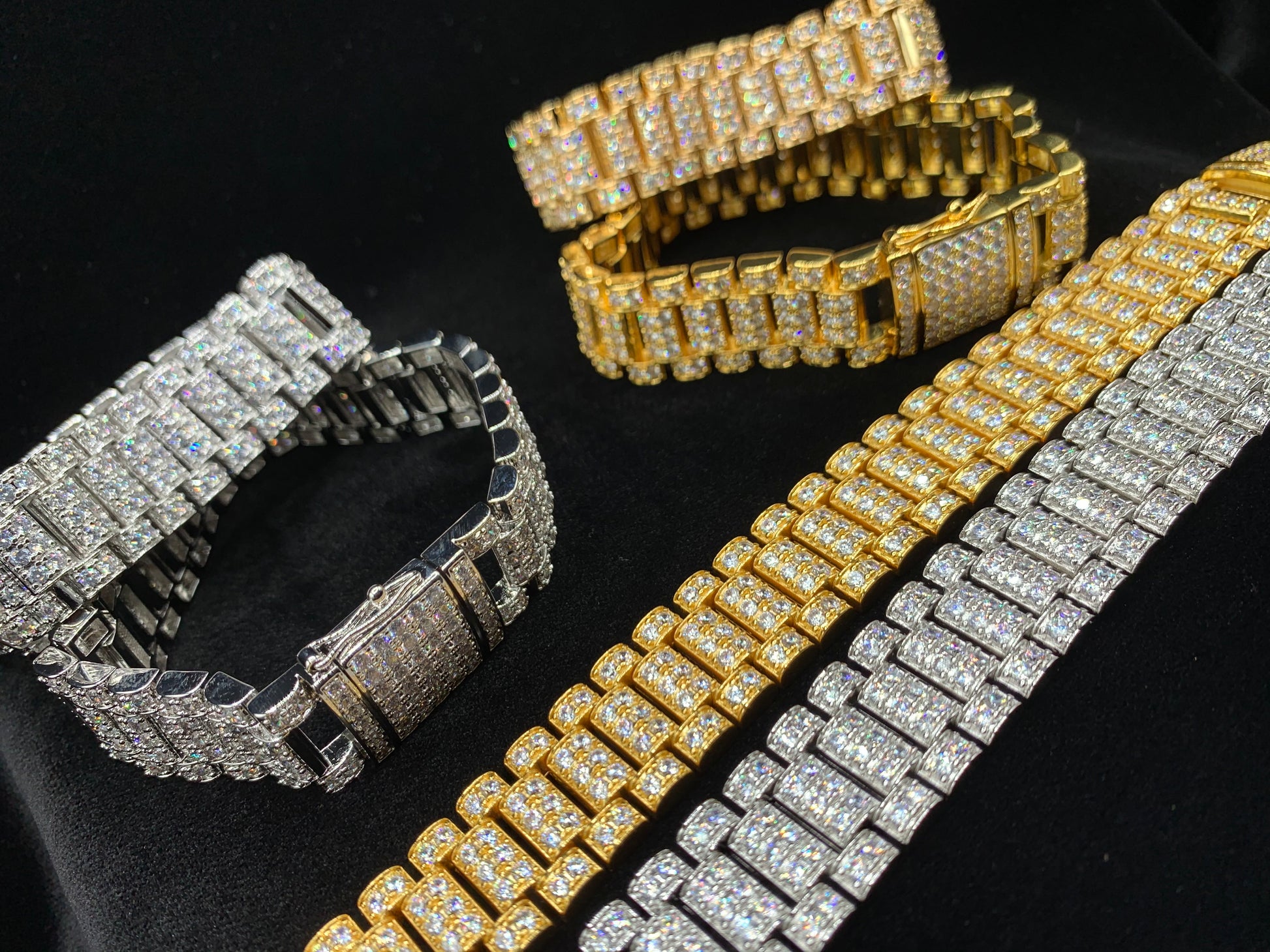 Charmbox Men Presidential BustDown bracelet gold plated iced out Cuban