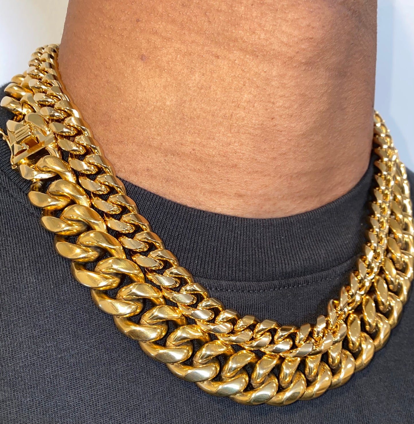 Charmbox Men Miami Cuban chain 14mm gold plated iced out