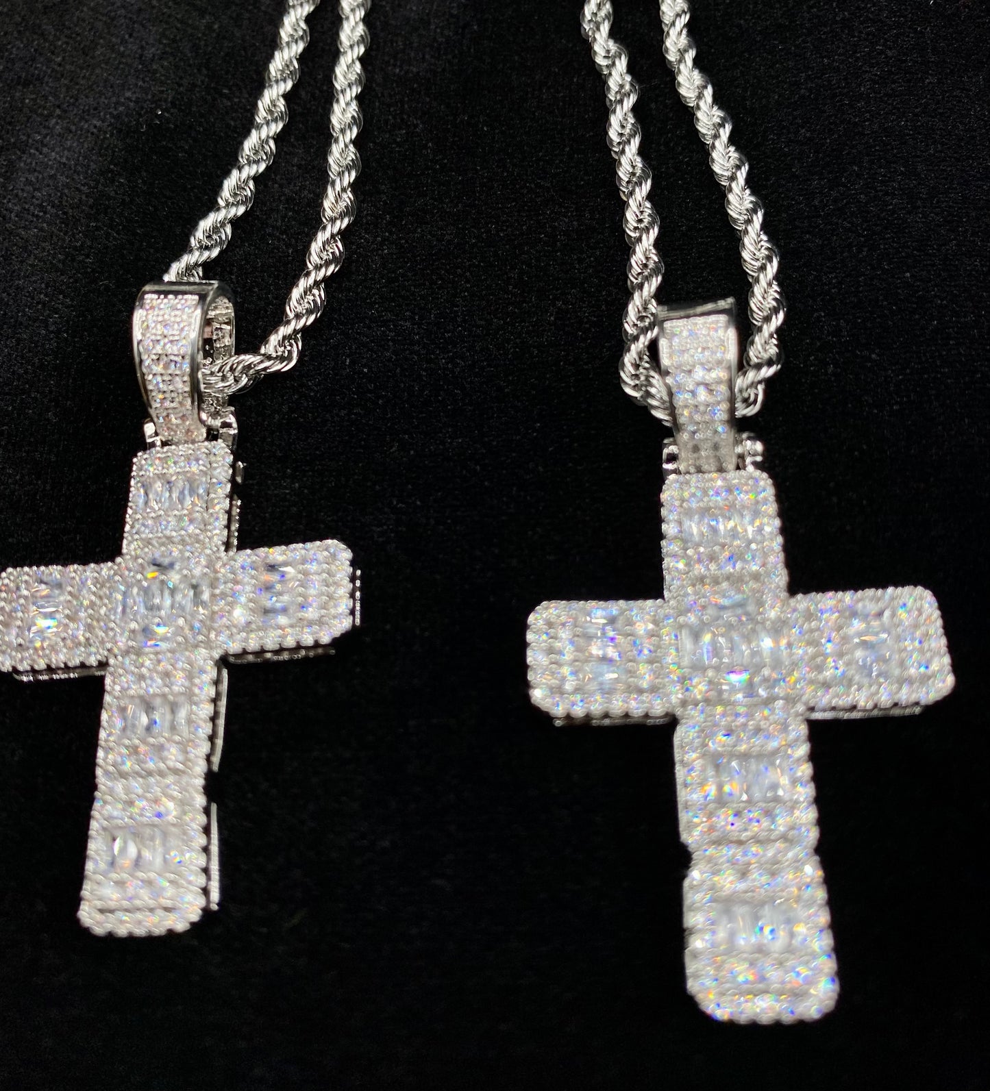 Cross pendant silver plated iced out necklace