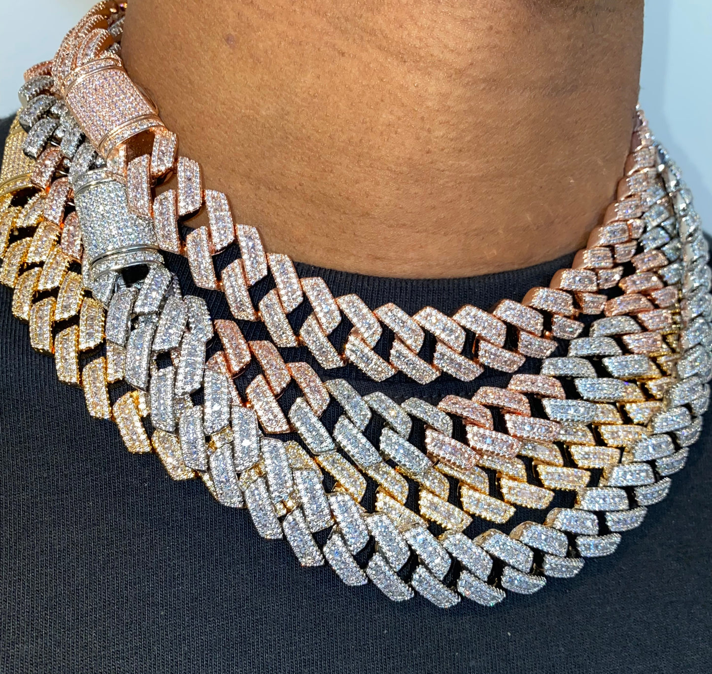 Charmbox Men Flossy baguette Cuban chain gold plated iced out